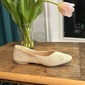 Cream Knit Perfect Spring Flats